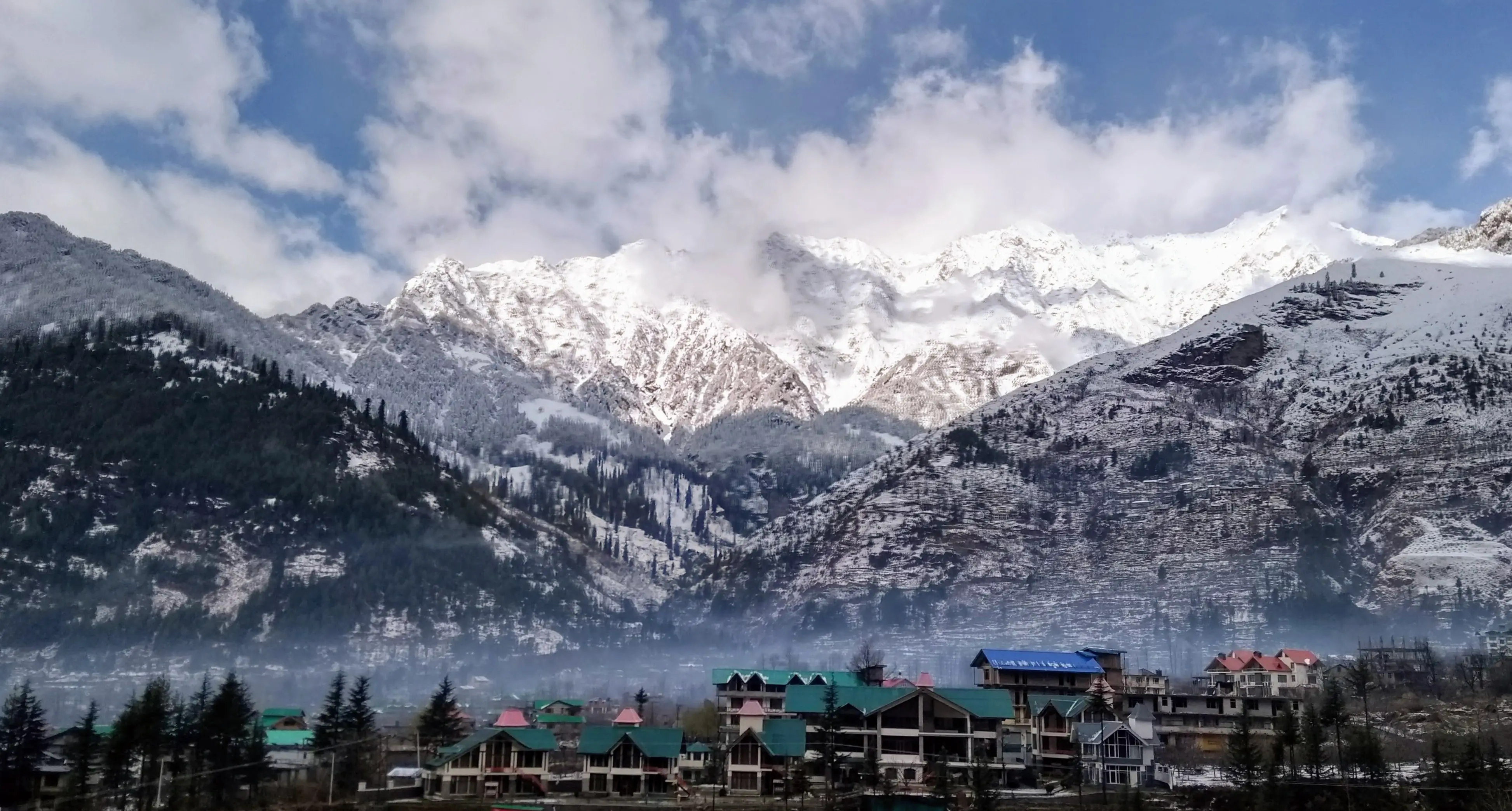 Travel Manali with Elated Group